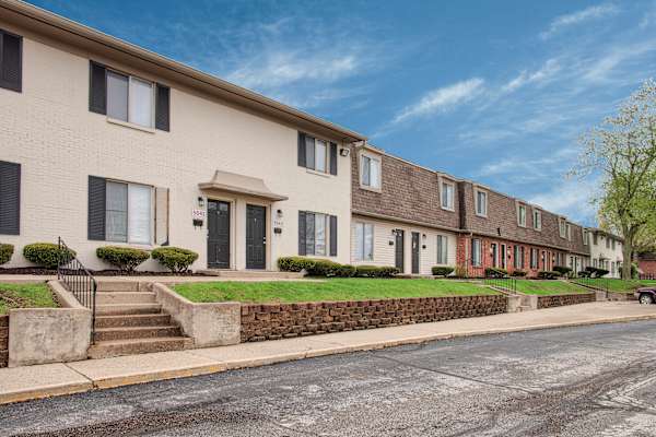 Regency Park Apartments property